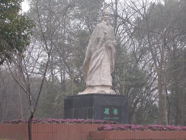 48THR608213854.jpg